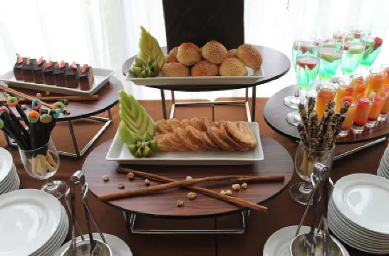 Brits Hotel Puri Indah Отели в г. Западная Джакарта