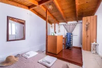 Kalamaki-Sunset - Scenic Sunset & Sea Views - Steps from Shore