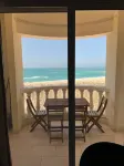 Newly Renovated Gulf Studio with Gym Beach Pool Access