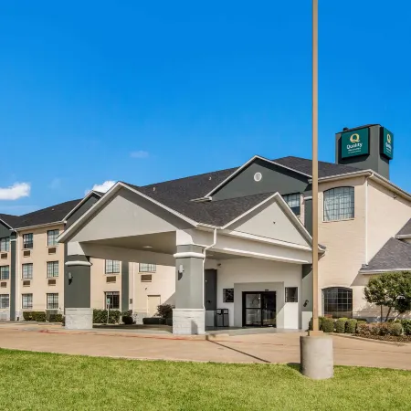 Quality Inn & Suites
