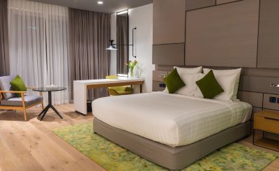 Premium Suite Al Khoory Courtyard Hotel Photo