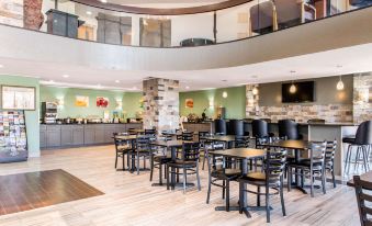 Quality Inn & Suites Miamisburg - Dayton South