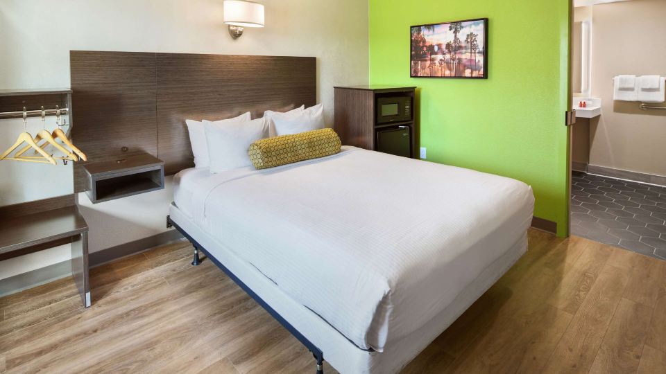 SureStay Hotel by Best Western San Diego Pacific Beach