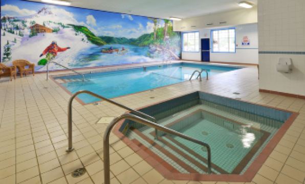 Prestige Lakeside Resort, BW Premier Collection