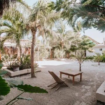 La Diosa Kali Beach Front Hotel