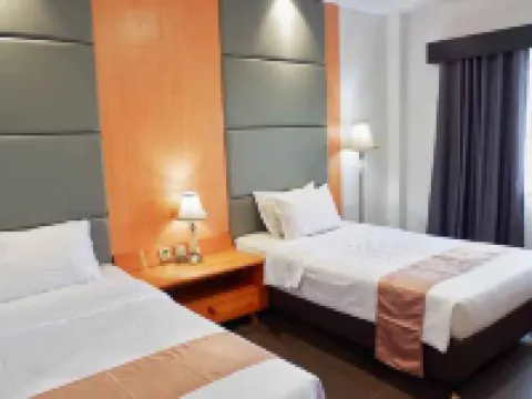 Dangau Hotel Kubu Raya Hotels in Raya River