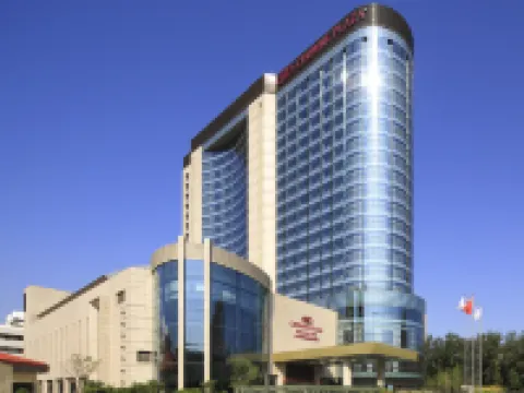 Crowne Plaza BEIJING LIDO by IHG Hotels near Taiyanggong Park