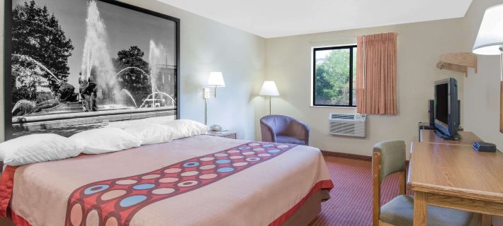 Super 8 by Wyndham Altoona Hotels in Blair County