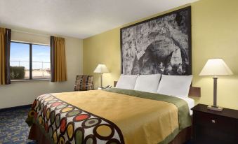 Super 8 by Wyndham Carlsbad