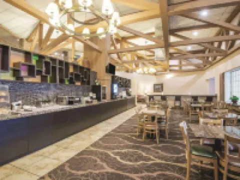 Mountain Valley Inn & Suites Hotels in Silverthorne