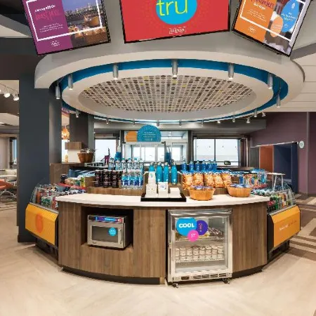 Tru by Hilton Cedar Rapids Westdale