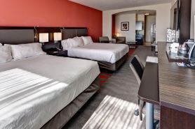 Holiday Inn Express & Suites WICHITA NORTHWEST MAIZE K-96 by IHG