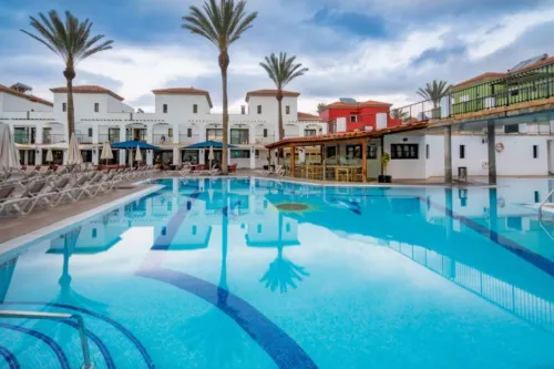Broncemar Beach Suites