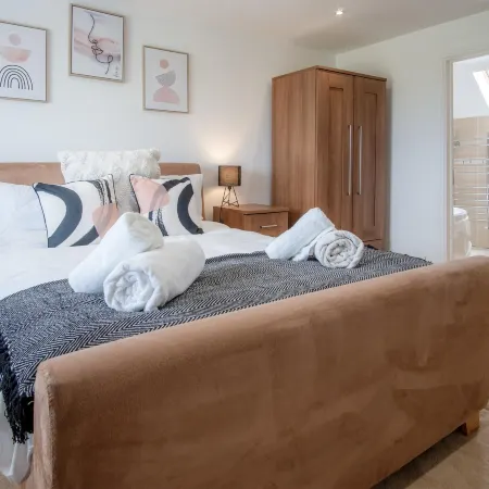 Knights Rest - 4 Bed Holiday Home - Princes Gate