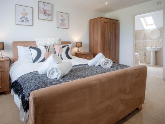 Knights Rest - 4 Bed Holiday Home - Princes Gate