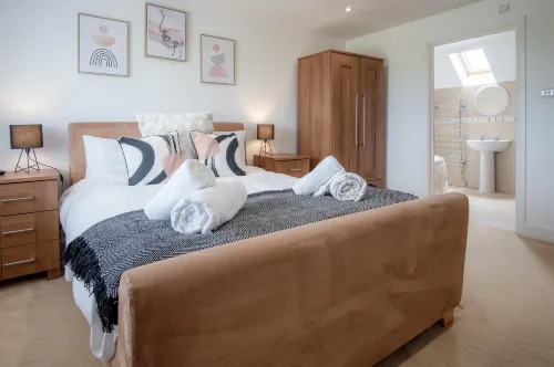 Knights Rest - 4 Bed Holiday Home - Princes Gate