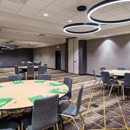 Holiday Inn CLARKSVILLE NORTHEAST by IHG