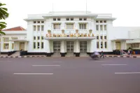 Buton Backpacker Lodge Hotel a 