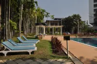 Myanmar Life Hotel