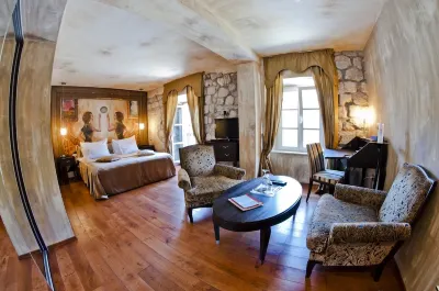 Boutique Hotel Astoria Kotor Hotels near Dukley Art Center
