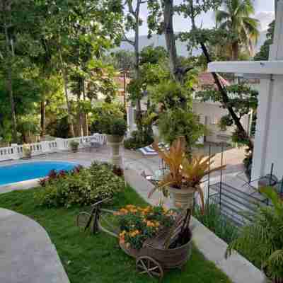 Manoir Adriana Hotel Hotel Exterior