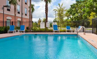 Holiday Inn Express & Suites Orlando-Ocoee East