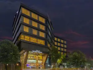 HRJ Sarovar Portico 印多爾