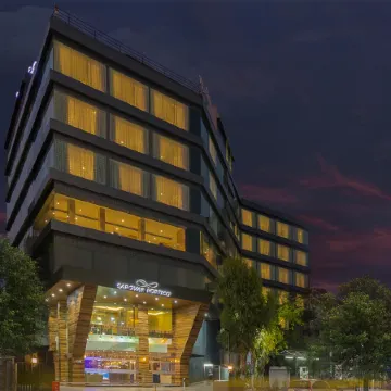 Hrj Sarovar Portico Indore