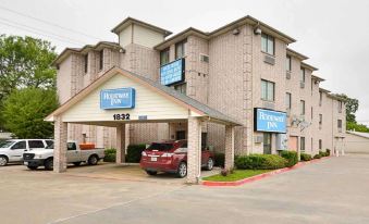 Rodeway Inn Carrollton I-35E