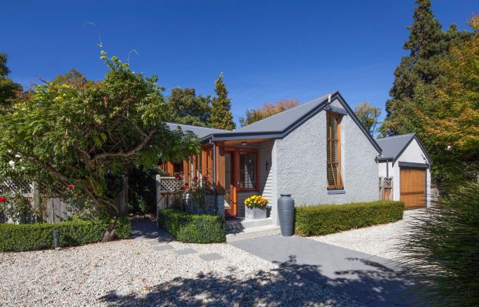 Arrowtown House Boutique Hotel
