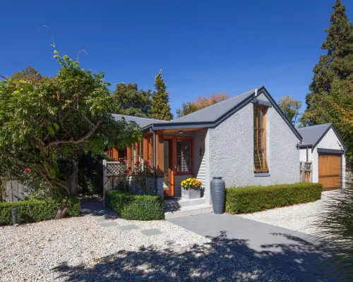 Arrowtown House Boutique Hotel Hotele w: Arrowtown