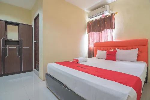 RedDoorz Syariah at Jalan Cilik Riwut Kapuas