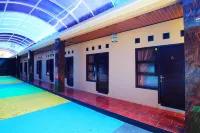 RedDoorz Syariah Near Unila Hotel a Rajabasa