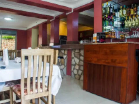 Premier Motel Ξενοδοχεία στην πόλη Igara