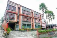 Urbanview Hotel Bergas Indah Bandungan by RedDoorz Hotel dekat Kayangan Tebing Alfath