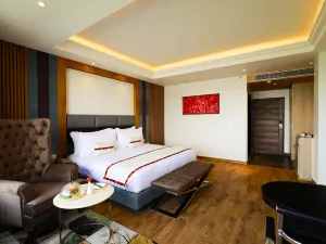 Justa Cliffend Resort & Spa, Mashobra