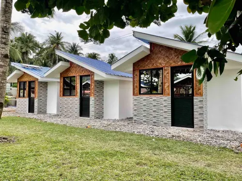 H-World Surfcamp Hotels in Real