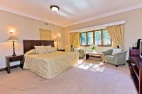 Eagle Wind Manor Hotels in Kloof