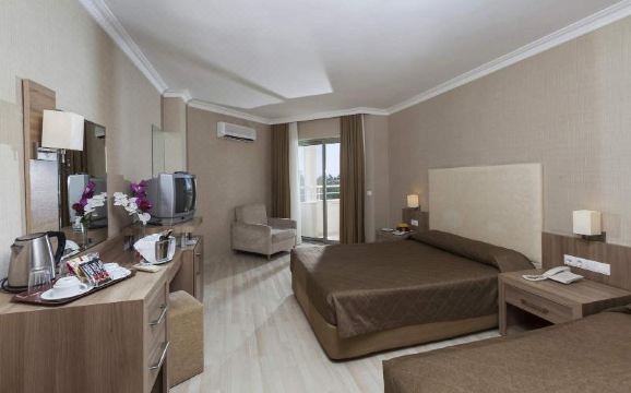 Hane Garden HotelOver view