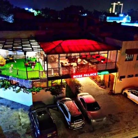 Rose Palace Hotel, Gulberg