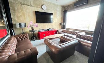 2499 Heritage Chinatown Bangkok Hotel by RoomQuest