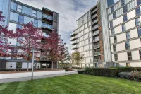 Shortstaymk Vizion Apartments, with Free Superfast wi-fi, Parking, Sky Sports and Movies