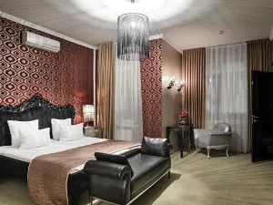 Weekend Boutique Hotel