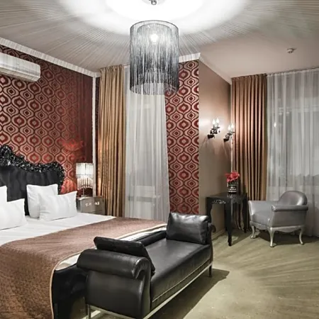 Weekend Boutique Hotel