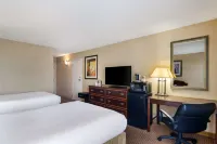Red Lion Hotel & Conference Center Cheyenne Hotels in Cheyenne