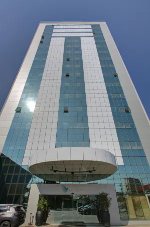 Viale Tower Hotel Отели рядом с достопримечательностью «Igreja São Paulo Apóstolo»