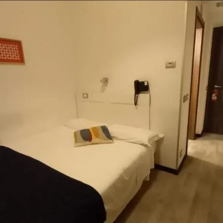 LH Hotel Roma Montemario Отели рядом с достопримечательностью «Спортивный комплекс «Итальянский форум»»