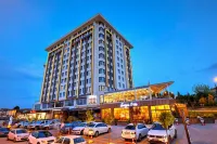 Nova Vista Deluxe Eskisehir, Radisson Individuals Hotels near Demirspor Football pitch