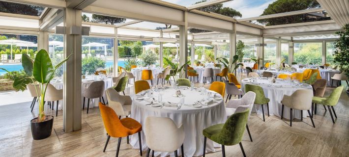 Holiday Inn ROME - EUR PARCO DEI MEDICI by IHG Отели в г. Рим