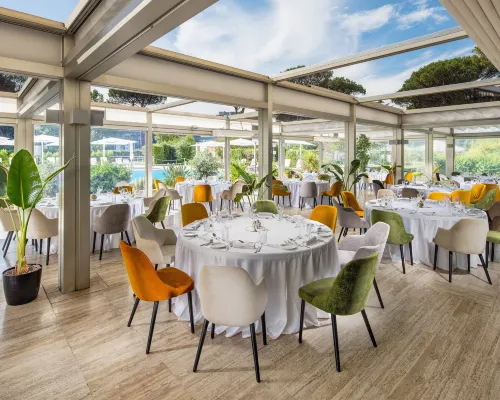 Holiday Inn ROME - EUR PARCO DEI MEDICI by IHG Hotels near Giuliano-Dalmata